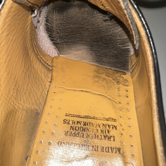 Dr. Doc Martens Mens US 9 Womens US 10 Oxford Smooth Leather Shoes Laces *Flaws* - Picture 6 of 16